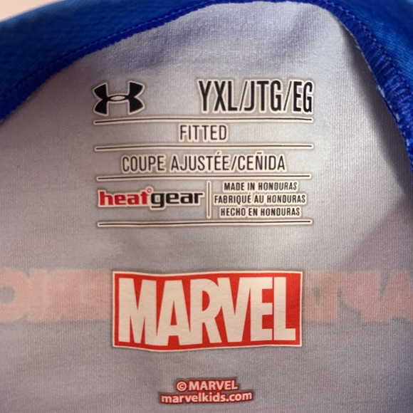 Under Armour Captain America Marvel Fitted HeatGear T-Shirt Youth XL, Camouflage - Picture 3 of 9